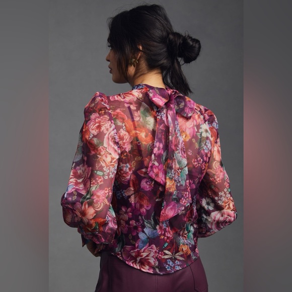 Rich floral organza blouse with puff sleeves - Picture 2 of 8